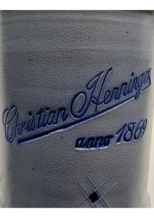 Halbă din ceramică